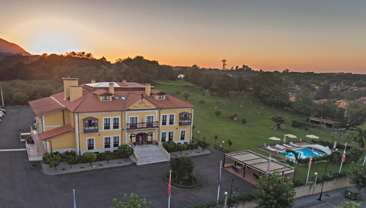 Hotel Finca La Mansion Llanes Exterior foto